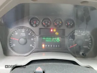 2010 Ford F-250 XL с VIN 1FTNF2B5XAEA91565, выставлен на аукционе Copart как лот 59018855 с пробегом 106 063 миль миль и Чистый • Clean title. История ставок и продаж доступна на DreamBid. Изображение 9.