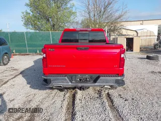 2019 Chevrolet Silverado 1500 LT with VIN 1GCUYDED5KZ218933, listed as a IAAI auction lot 41923954 with 101,485 mi miles. Bid and sale history available at carsss.com. Image 16.