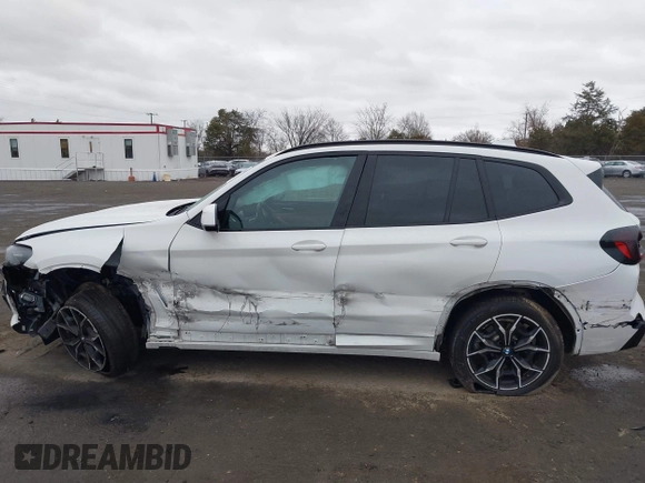 2024 BMW X3 xDrive30i with VIN 5UX53DP00R9W05606, listed as a IAAI auction lot 41730750 with 28,781 mi miles and . Bid and sale history available at DreamBid. Image 14.