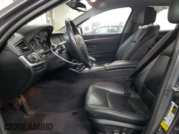 2013 BMW 5 Series 535i xDrive with VIN WBAFU7C59DDU70568, listed as a Copart auction lot 52513685 with 113,253 mi miles and Salvage Title. Bid and sale history available at carsss.com. Image 7.