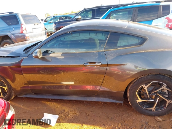 2020 Ford Mustang EcoBoost with VIN 1FA6P8TH9L5113805, listed as a IAAI auction lot 41588921 with 43,895 mi miles. Bid and sale history available at carsss.com. Image 14.