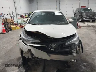 2018 Toyota C-HR XLE with VIN NMTKHMBX5JR027307, listed as a IAAI auction lot 41598077 with 123,032 mi miles. Bid and sale history available at carsss.com. Image 11.