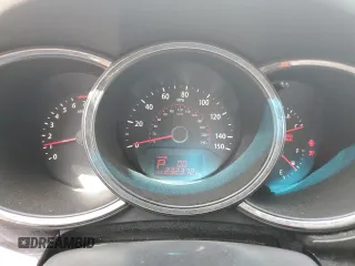 2011 Kia Sorento LX with VIN 5XYKTCA15BG027989, listed as a Copart auction lot 54152835 with 232,372 mi miles and Clean Title. Bid and sale history available at DreamBid. Image 9.