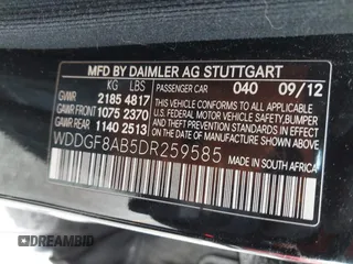 2013 Mercedes-Benz C-Class C 300 Sport with VIN WDDGF8AB5DR259585, listed as a IAAI auction lot 42019712 with 98,718 mi miles. Bid and sale history available at carsss.com. Image 9.