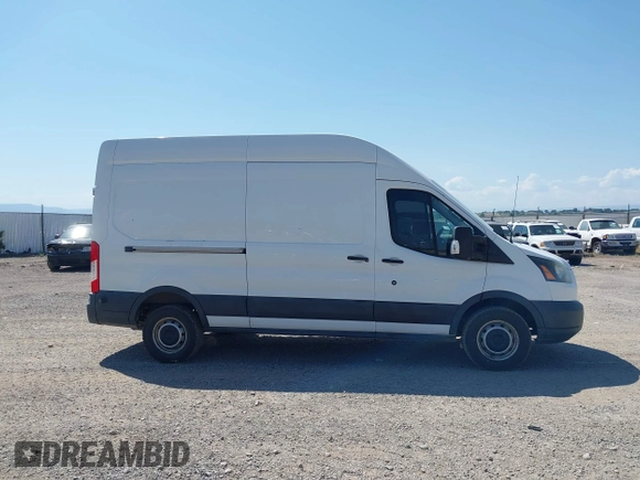 2015 Ford Transit z VIN 1FTNR2XM3FKB08495, wystawiony jako IAAI lot #42552135 z przebiegiem 235 461 mil mil oraz . Historia ofert i sprzedaży dostępna na DreamBid. Obrazek 13.