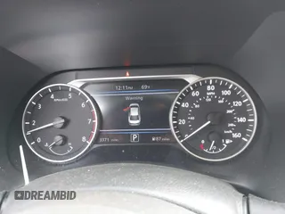 2024 Nissan Sentra SV with VIN 3N1AB8CV8RY280003, listed as a IAAI auction lot 40634571 with 3,371 mi miles and . Bid and sale history available at DreamBid. Image 7.