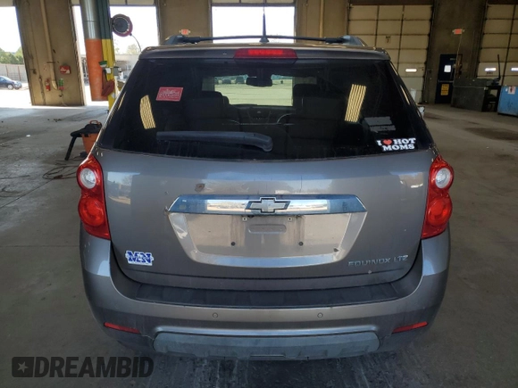 2010 Chevrolet Equinox LTZ z VIN 2CNALFEW9A6267606, wystawiony jako Copart lot #56074365 z przebiegiem 215 970 mil mil oraz Czysty tytuł • Clean title. Historia ofert i sprzedaży dostępna na DreamBid. Obrazek 6.