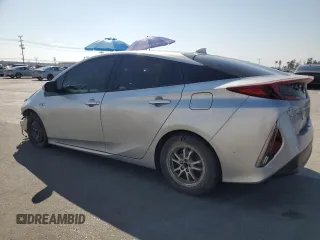 2017 Toyota Prius Plus z VIN JTDKARFP7H3051097, wystawiony jako Copart lot #60288305 z przebiegiem 196 867 mil mil oraz Szkoda całkowita • Salvage title. Historia ofert i sprzedaży dostępna na DreamBid. Obrazek 2.