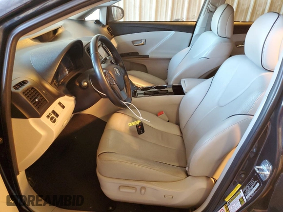 2015 Toyota Venza XLE z VIN 4T3ZK3BB4FU073670, wystawiony jako Copart lot #85443084 z przebiegiem 101 699 mil mil oraz Szkoda całkowita • Salvage title. Historia ofert i sprzedaży dostępna na DreamBid. Obrazek 7.