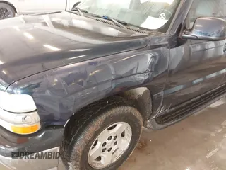 2004 Chevrolet Suburban LT with VIN 3GNEC16T34G322967, listed as a IAAI auction lot 41701602 with 157,768 mi miles. Bid and sale history available at carsss.com. Image 6.