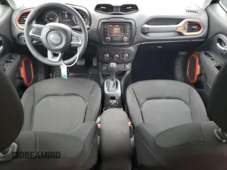 2018 Jeep Renegade Upland z VIN ZACCJBAB4JPH90422, wystawiony jako Copart lot #55999015 z przebiegiem 147 775 mil mil oraz Szkoda całkowita • Salvage title. Historia ofert i sprzedaży dostępna na DreamBid. Obrazek 8.