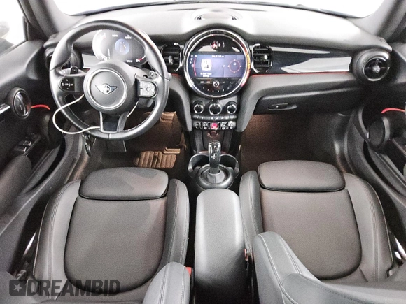 2024 MINI Convertible Cooper S with VIN WMW43DL02R3R79718, listed as a Copart auction lot 52829245 with 31,948 mi miles and Clean title. Bid and sale history available at DreamBid. Image 8.