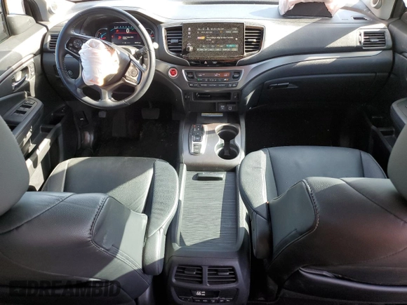 2021 Honda Pilot Special Edition with VIN 5FNYF6H21MB100996, listed as a Copart auction lot 60644935 with 39,298 mi miles and Salvage title. Bid and sale history available at DreamBid. Image 8.