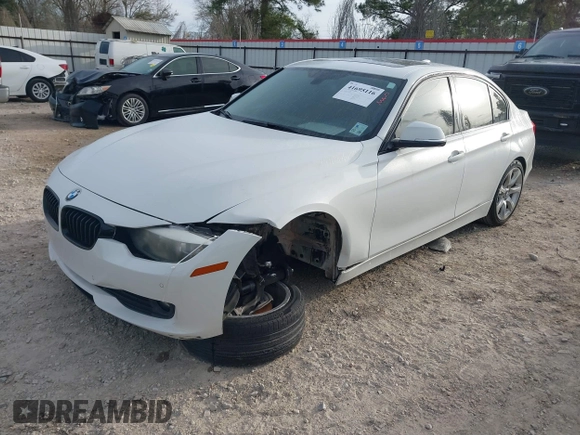 2015 BMW 3 Series 320i with VIN WBA3B1G56FNT64298, listed as a IAAI auction lot 41695116 with 125,926 mi miles. Bid and sale history available at carsss.com. Image 17.