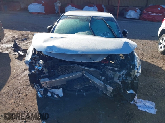 2017 Nissan Maxima SV with VIN 1N4AA6AP4HC423065, listed as a IAAI auction lot 41261087 with 86,785 mi miles and . Bid and sale history available at DreamBid. Image 6.