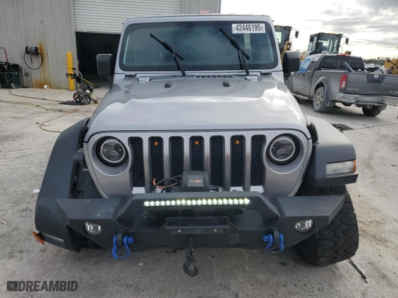 2018 Jeep Wrangler Unlimited Sport S with VIN 1C4HJXDG4JW167721, listed as a Copart auction lot 42446195 with 68,042 mi miles and Salvage Title. Bid and sale history available at carsss.com. Image 5.