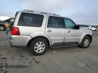 2003 Lincoln Navigator Luxury with VIN 5LMFU28R03LJ41143, listed as a Copart auction lot 49954945 with 79,339 mi miles and Salvage title. Bid and sale history available at DreamBid. Image 3.