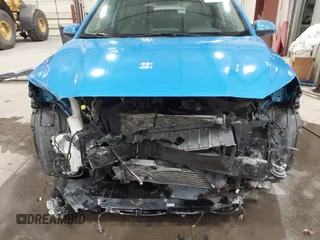 2018 Hyundai Kona Limited with VIN KM8K3CA55JU088433, listed as a IAAI auction lot 41407817 with 61,807 mi miles. Bid and sale history available at carsss.com. Image 6.
