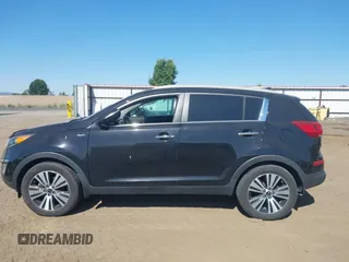 2015 Kia Sportage EX z VIN KNDPCCAC9F7761156, wystawiony jako IAAI lot #42432960 z przebiegiem 135 829 mil mil oraz . Historia ofert i sprzedaży dostępna na DreamBid. Obrazek 14.