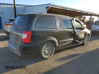 2015 Chrysler Town & Country Touring L with VIN 2C4RC1CG8FR547139, listed as a Copart auction lot 49427805 with 87,173 mi miles and Salvage Title. Bid and sale history available at DreamBid. Image 3.