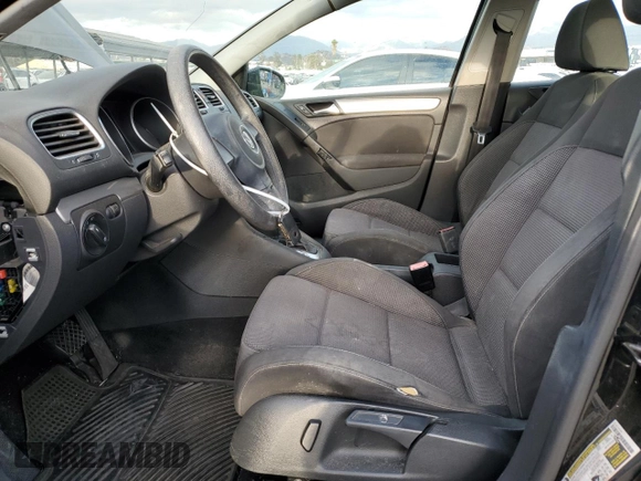 2010 Volkswagen Golf z VIN WVWDB7AJXAW375775, wystawiony jako Copart lot #83495494 z przebiegiem 158 594 mil mil oraz Czysty tytuł • Clean title. Historia ofert i sprzedaży dostępna na DreamBid. Obrazek 7.