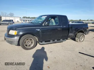 2001 Ford F-150 XL with VIN 1FTRX07LX1KF07108, listed as a Copart auction lot 41360285 with 116,443 mi miles and Salvage Title. Bid and sale history available at carsss.com. Image 1.