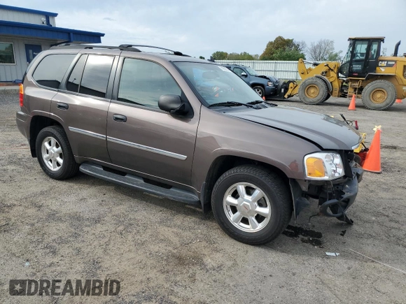 2008 GMC Envoy SLE2 with VIN 1GKDT13S282147789, listed as a Copart auction lot 71950924 with 72,067 mi miles and Salvage Title. Bid and sale history available at DreamBid. Image 4.