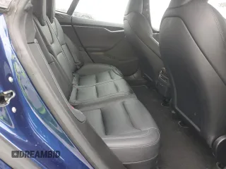 2020 Tesla Model S Performance z VIN 5YJSA1E47LF390673, wystawiony jako Copart lot #50419005 z przebiegiem 37 764 mil mil oraz Szkoda całkowita • Salvage title. Historia ofert i sprzedaży dostępna na DreamBid. Obrazek 10.