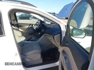 2013 Ford Escape SEL with VIN 1FMCU0HX9DUA51686, listed as a IAAI auction lot 40650669 with 86,442 mi miles. Bid and sale history available at carsss.com. Image 5.