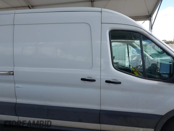 2021 Ford Transit Cargo с VIN 1FTBR1C84MKA37715, выставлен на аукционе IAAI как лот 41912160 с пробегом 185 240 миль миль и . История ставок и продаж доступна на DreamBid. Изображение 14.