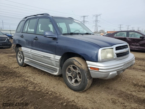2001 Chevrolet Tracker LT with VIN 2CNBJ634716943286, listed as a Copart auction lot 44411025 with NaN miles and Salvage Title. Bid and sale history available at carsss.com. Image 4.