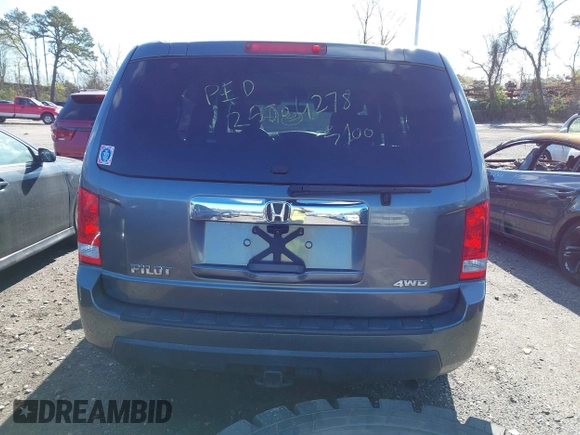 2011 Honda Pilot LX with VIN 5FNYF4H29BB031413, listed as a IAAI auction lot 42141970 with Not Provided miles and . Bid and sale history available at DreamBid. Image 15.