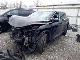 2021 Nissan Rogue SV z VIN 5N1AT3BB4MC822800, wystawiony jako Copart lot #83329204 z przebiegiem Nie podano mil oraz Szkoda całkowita • Salvage title. Historia ofert i sprzedaży dostępna na DreamBid. Obrazek 1.