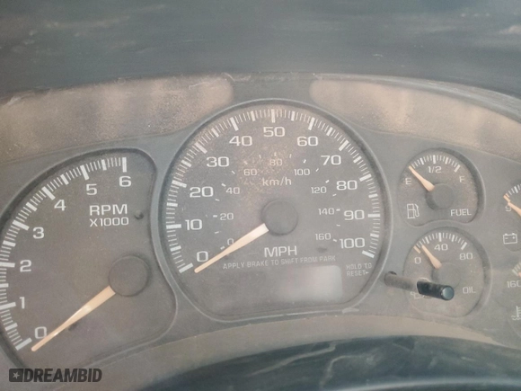 2001 Chevrolet Silverado 2500HD Classic Work Truck with VIN 1GCHC24U91E296904, listed as a Copart auction lot 42253195 with 0 mi miles and Clean Title. Bid and sale history available at carsss.com. Image 9.