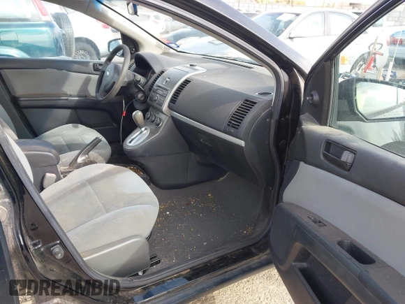 2011 Nissan Sentra SR with VIN 3N1AB6AP3BL695211, listed as a IAAI auction lot 41956190 with 135,175 mi miles and . Bid and sale history available at DreamBid. Image 5.