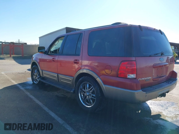 2003 Ford Expedition Eddie Bauer with VIN 1FMPU18L13LB22470, listed as a IAAI auction lot 41532763 with 261,942 mi miles. Bid and sale history available at carsss.com. Image 3.