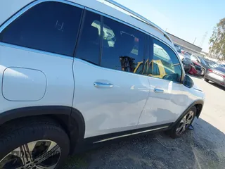 2024 Mercedes-Benz EQB 250+ z VIN W1N9M0CB0RN077159, wystawiony jako IAAI lot #41561661 z przebiegiem 2048 mil mil oraz . Historia ofert i sprzedaży dostępna na DreamBid. Obrazek 14.