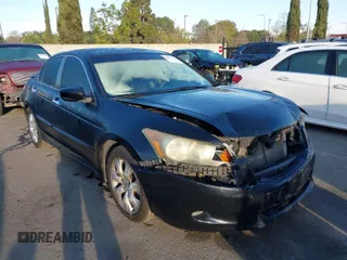 2008 Honda Accord EX-L z VIN 1HGCP36888A016607, wystawiony jako IAAI lot #41697458 z przebiegiem 87 877 mil mil oraz . Historia ofert i sprzedaży dostępna na DreamBid. Obrazek 1.