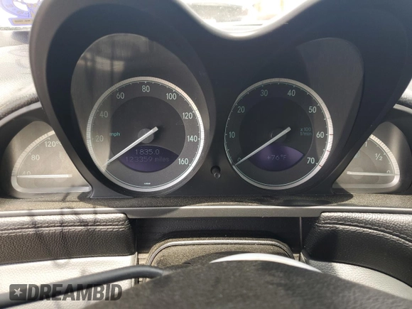 2003 Mercedes-Benz SL 500 with VIN WDBSK75F83F032154, listed as a Copart auction lot 63123435 with 123,359 mi miles and Clean title. Bid and sale history available at DreamBid. Image 9.