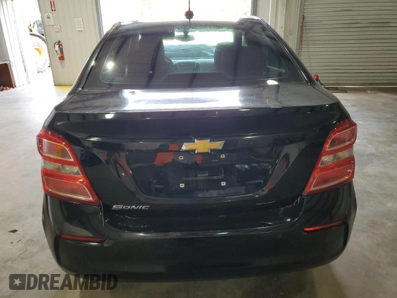 2018 Chevrolet Sonic LS with VIN 1G1JB5SH6J4119155, listed as a Copart auction lot 85272444 with 113,776 mi miles and Clean title. Bid and sale history available at DreamBid. Image 6.