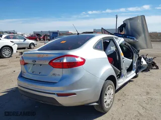 2015 Ford Fiesta S with VIN 3FADP4AJ7FM158536, listed as a IAAI auction lot 41673468 with 1 mi miles. Bid and sale history available at carsss.com. Image 4.