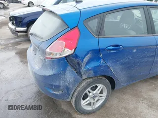 2019 Ford Fiesta SE with VIN 3FADP4EJ2KM121091, listed as a IAAI auction lot 41595764 with 98,669 mi miles. Bid and sale history available at carsss.com. Image 6.