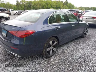 2024 Mercedes-Benz C 300 z VIN W1KAF4HB7RR224770, wystawiony jako IAAI lot #42301367 z przebiegiem 8 503 mil mil oraz . Historia ofert i sprzedaży dostępna na DreamBid. Obrazek 4.