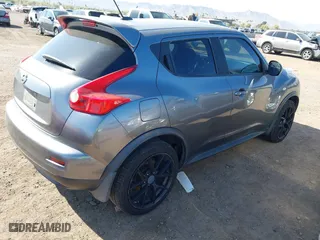 2011 Nissan Juke SL with VIN JN8AF5MV6BT010463, listed as a IAAI auction lot 42003818 with 105,093 mi miles. Bid and sale history available at carsss.com. Image 4.