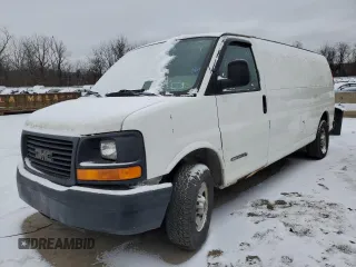 2004 GMC Savana Cargo Van Y3H Paratransit with VIN 1GTHG39U441178919, listed as a Copart auction lot 41424945 with 0 mi miles and Clean Title. Bid and sale history available at carsss.com. Image 1.
