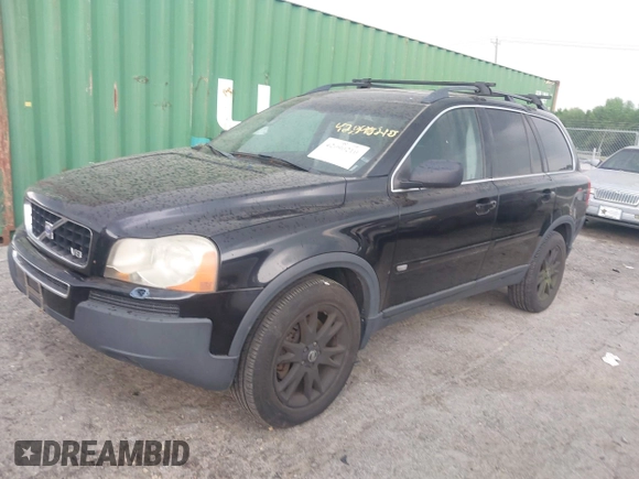 2006 Volvo XC90 4.4L V8 with VIN YV4CZ852561225879, listed as a IAAI auction lot 42090210 with 211,081 mi miles. Bid and sale history available at carsss.com. Image 2.