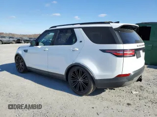 2017 Land Rover Discovery HSE with VIN SALRRBBV0HA028297, listed as a Copart auction lot 82135784 with 110,011 mi miles and Clean Title. Bid and sale history available at DreamBid. Image 2.