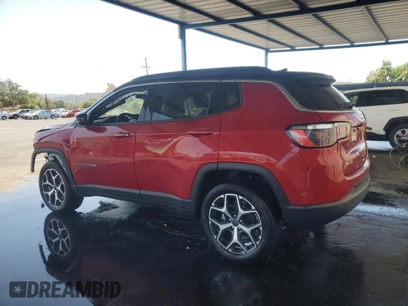 2025 Jeep Compass Limited with VIN 3C4NJDCN7ST600361, listed as a Copart auction lot 62114475 with 180 mi miles and Salvage title. Bid and sale history available at DreamBid. Image 2.