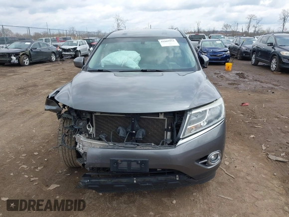 2016 Nissan Pathfinder Platinum with VIN 5N1AR2MM9GC641381, listed as a IAAI auction lot 41869911 with 166,127 mi miles. Bid and sale history available at carsss.com. Image 13.