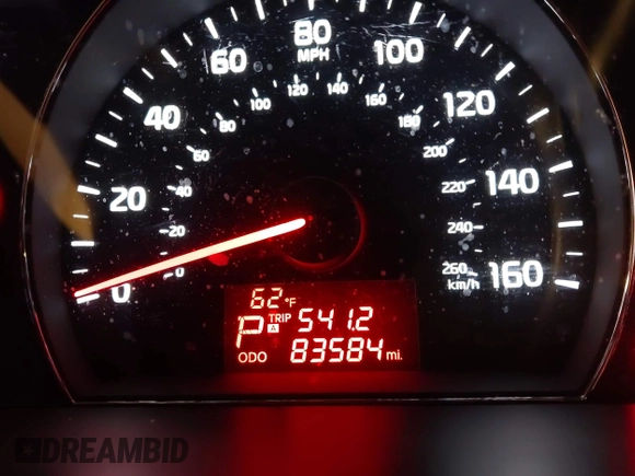 2014 Kia Sorento LX z VIN 5XYKTCA67EG541133, wystawiony jako IAAI lot #42335504 z przebiegiem 83 584 mil mil oraz . Historia ofert i sprzedaży dostępna na DreamBid. Obrazek 7.